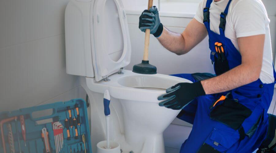 Local annual plumbing maintenance in Spurgeon, IN